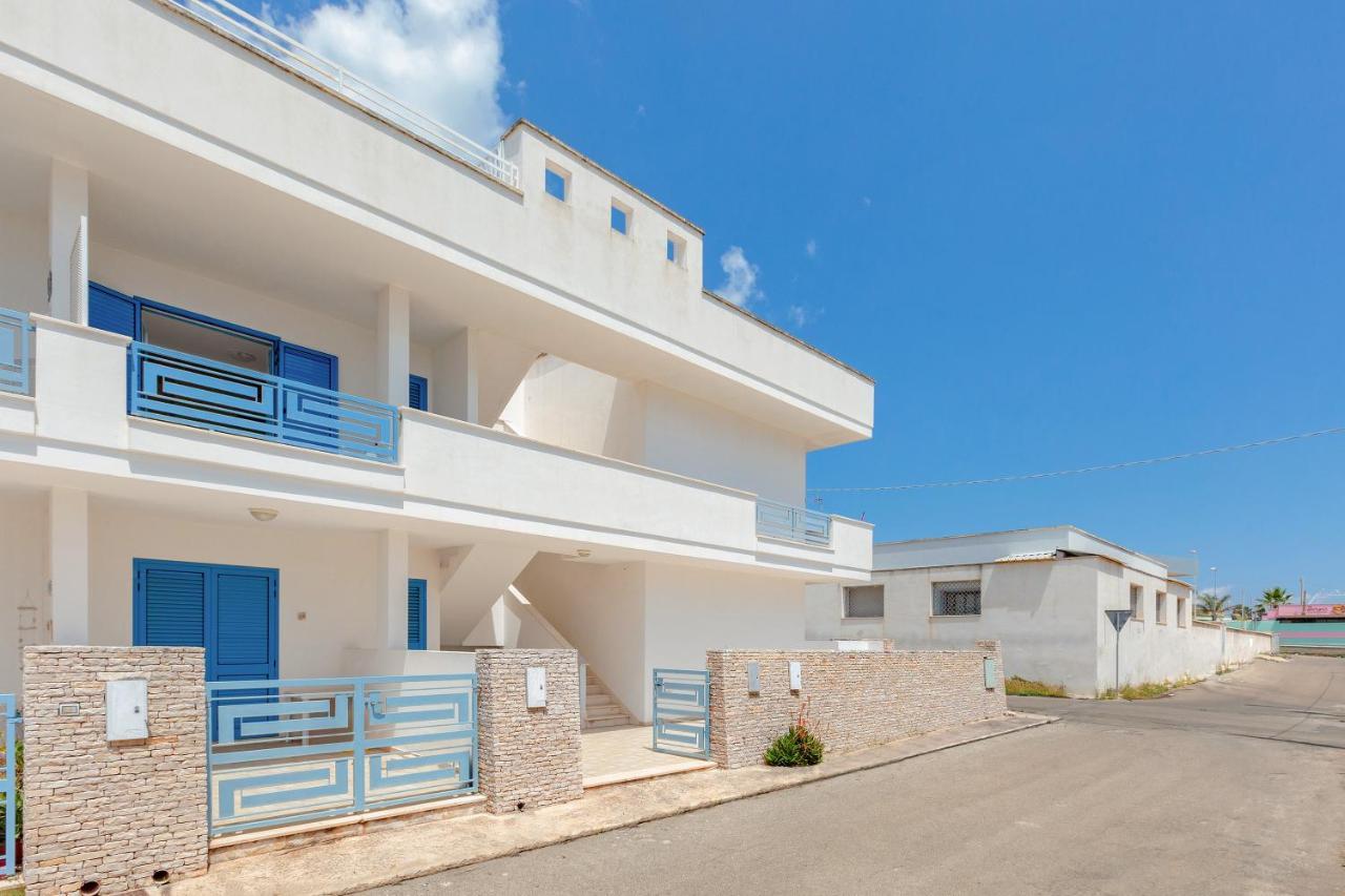 Appartement L'Attico Di à Lido Marini Extérieur photo