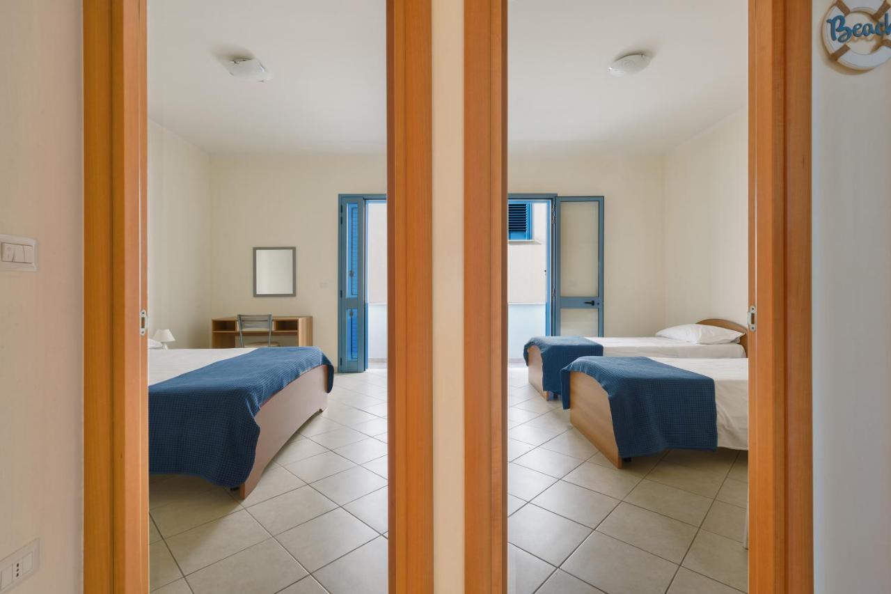 Appartement L'Attico Di à Lido Marini Extérieur photo