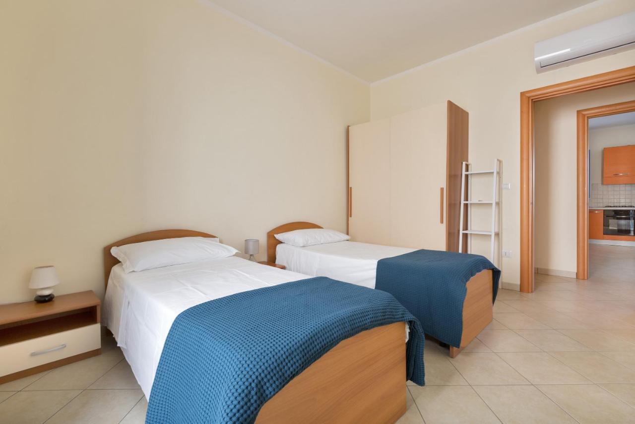Appartement L'Attico Di à Lido Marini Extérieur photo